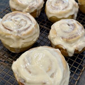 GF Cinnamon Roll Single